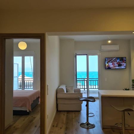 Апартаменты Grace Seaside Лоутраки Экстерьер фото