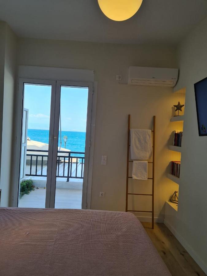 Апартаменты Grace Seaside Лоутраки Экстерьер фото