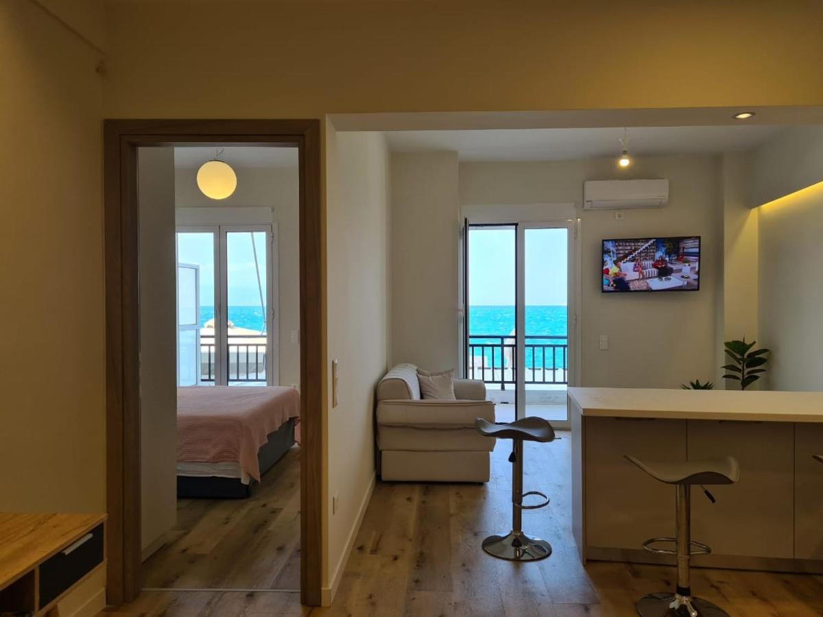 Апартаменты Grace Seaside Лоутраки Экстерьер фото