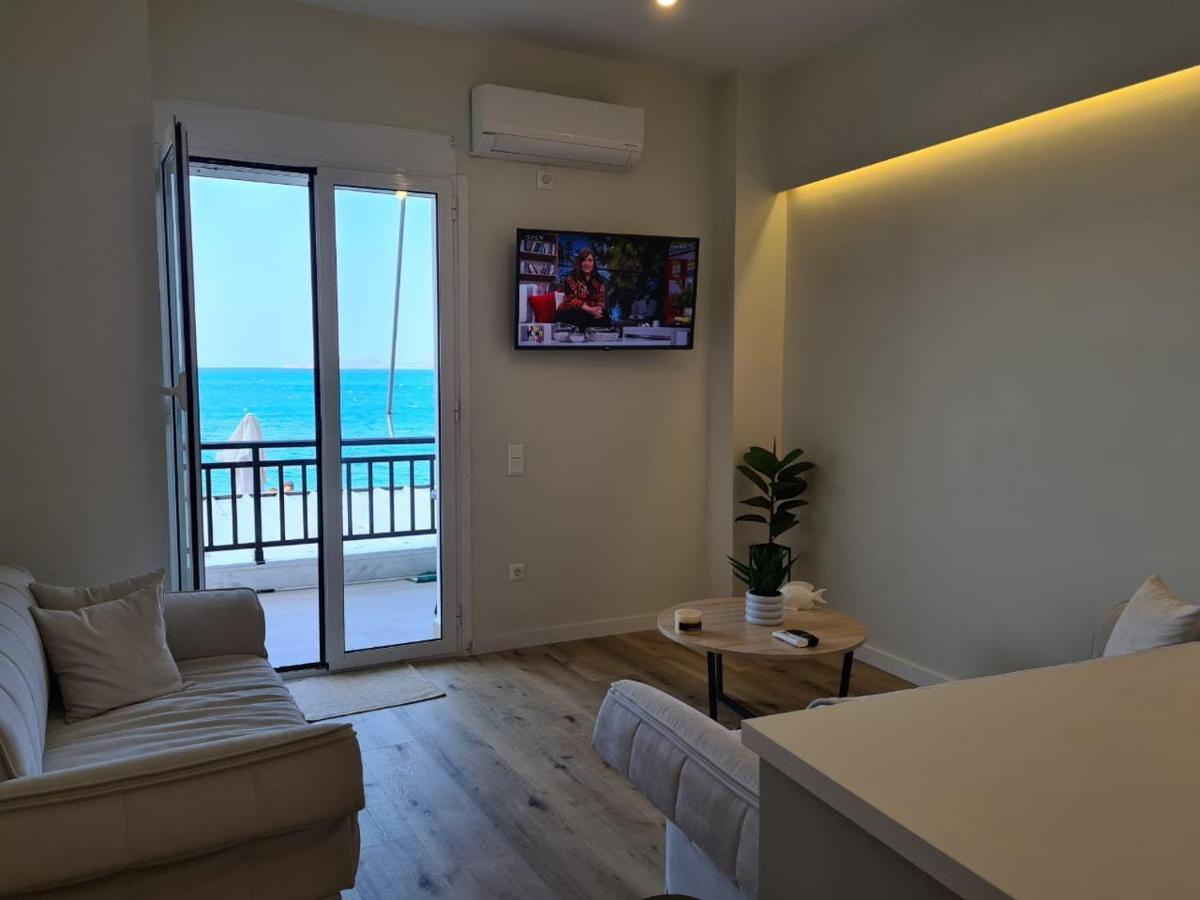 Апартаменты Grace Seaside Лоутраки Экстерьер фото